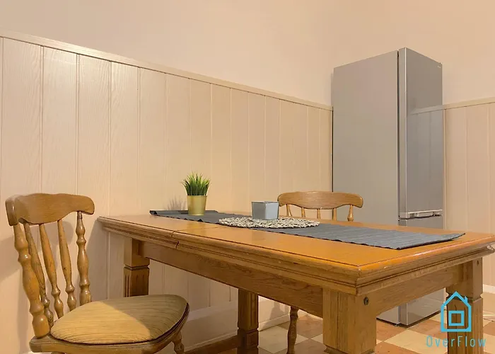 Nest - 20 Minutes To Old Town & Seaside Accommodatie bij particulieren *